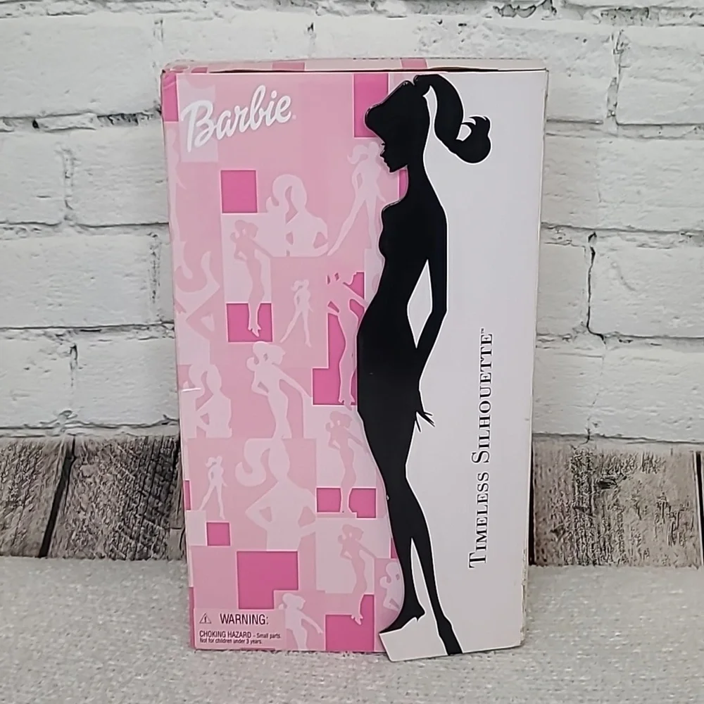 Vintage Mattel Elegant 2000 Timeless Silhouette Retro Barbie Caucasian/Blonde
